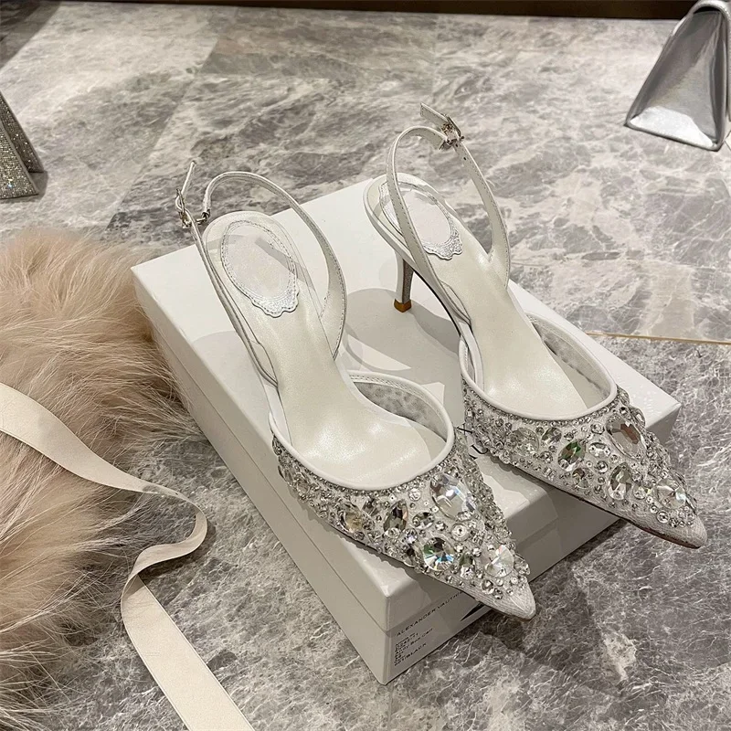 Baotou Water Diamond Lace Crys - Water Shoes recensie en prijs